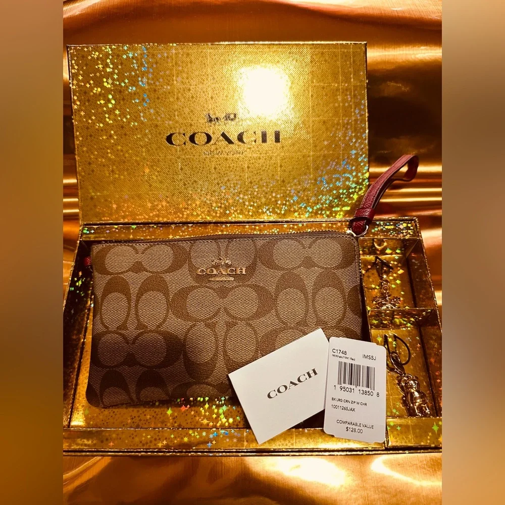 Coach Brown Signature Wristlet with Gold Accents NWT - Picture 5 of 5